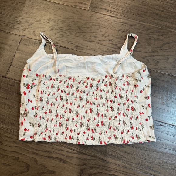 Abercrombie & Fitch Cherry Print Crop Top Cami Tank White Red Women's Size L - Picture 4 of 7